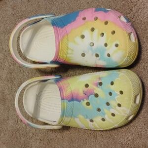 Pastel Tie-Dye Crocs Women's 10